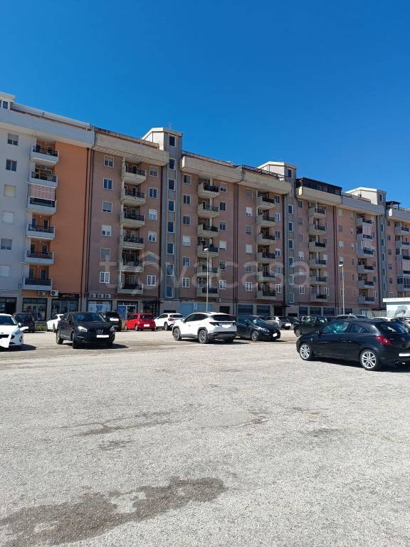 appartamento in vendita a Taranto in zona Talsano