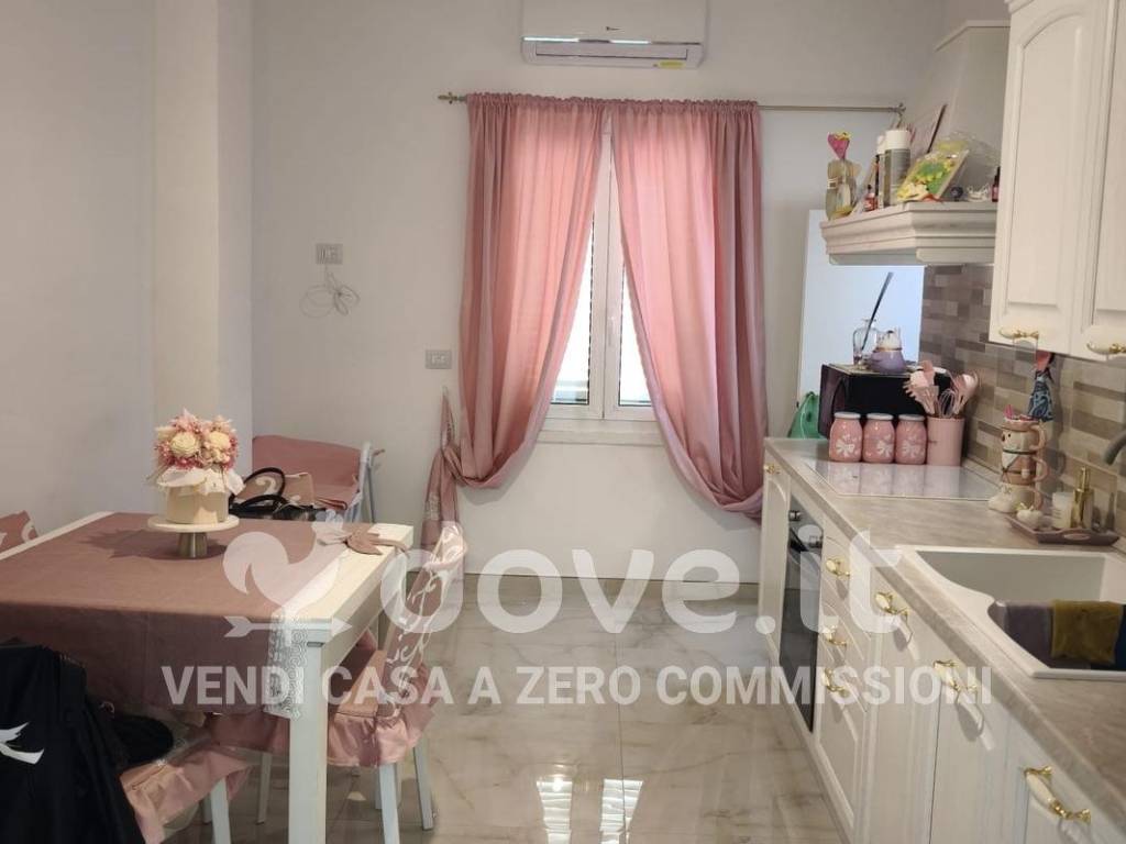 appartamento in vendita a Taranto in zona Italia-Montegranaro