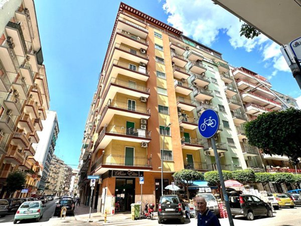 appartamento in vendita a Taranto in zona Italia-Montegranaro