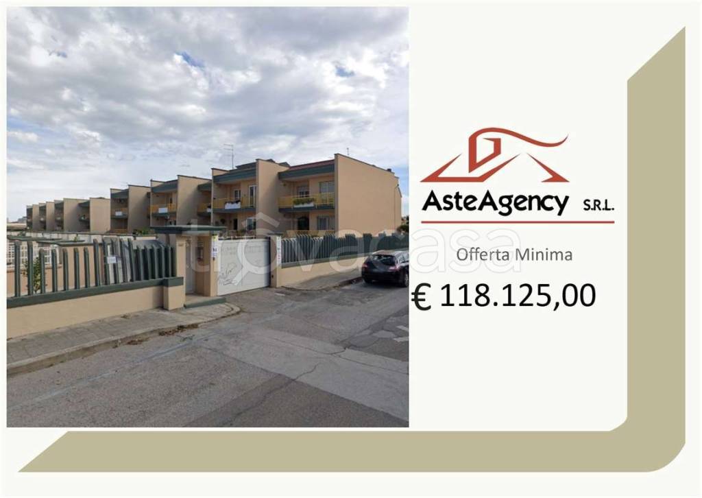 casa indipendente in vendita a Taranto in zona Talsano