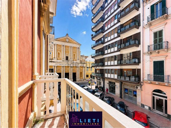 appartamento in vendita a Taranto in zona Borgo