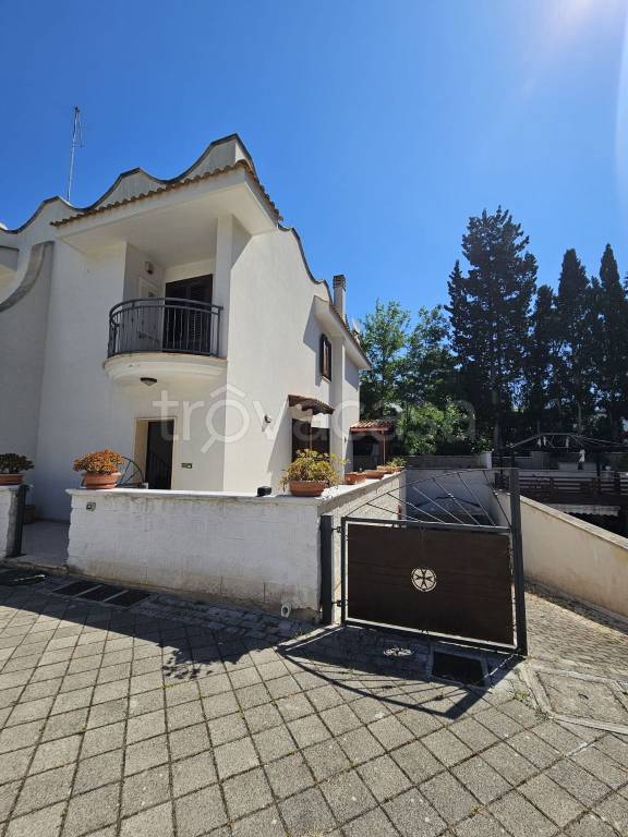 casa indipendente in vendita a Taranto in zona San Vito