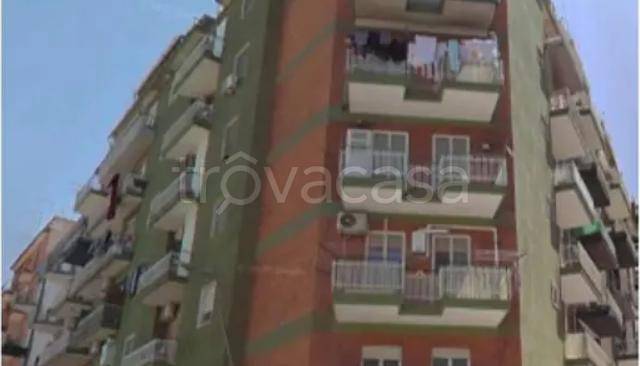 appartamento in vendita a Taranto in zona Tamburi-Croce