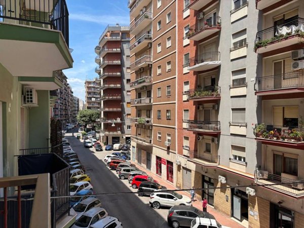 appartamento in vendita a Taranto in zona Tre Carrare-Battisti