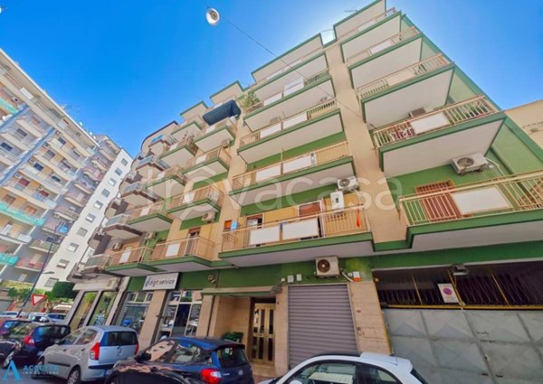 appartamento in vendita a Taranto in zona Italia-Montegranaro