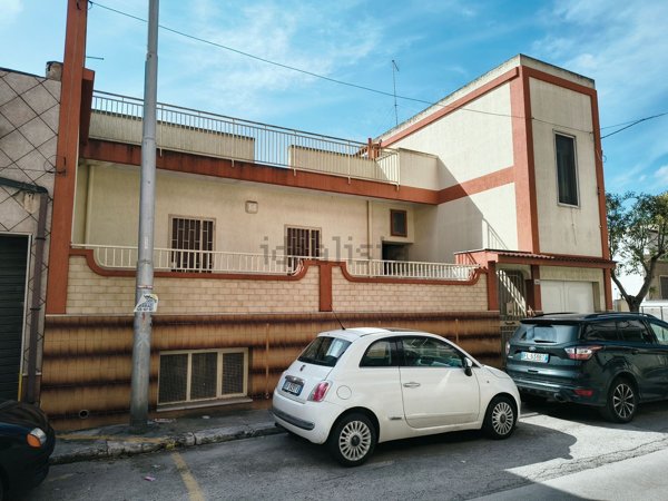 appartamento in vendita a Taranto in zona Talsano