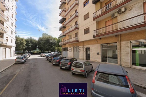 appartamento in vendita a Taranto in zona Tre Carrare-Battisti
