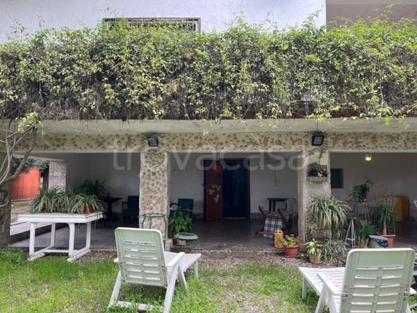 casa indipendente in vendita a Taranto in zona San Vito
