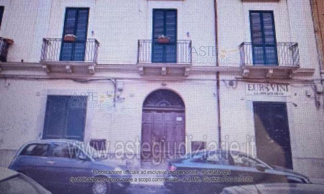 appartamento in vendita a Taranto in zona Borgo