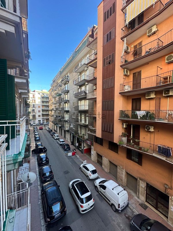 appartamento in vendita a Taranto