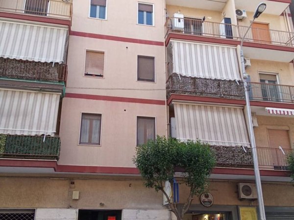 appartamento in vendita a Taranto in zona Tre Carrare-Battisti