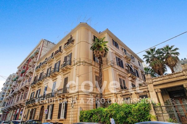 appartamento in vendita a Taranto in zona Borgo