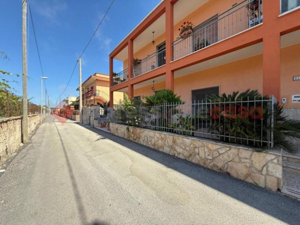 appartamento in vendita a Taranto in zona Lama