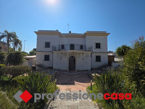 casa indipendente in vendita a Taranto in zona Talsano