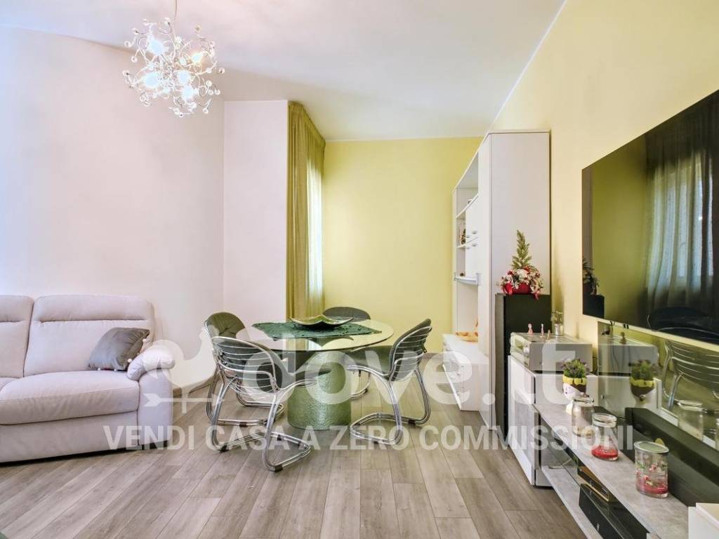 casa indipendente in vendita a Taranto in zona Talsano