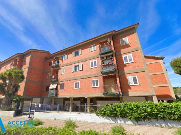 appartamento in vendita a Taranto in zona Solito-Corvisea