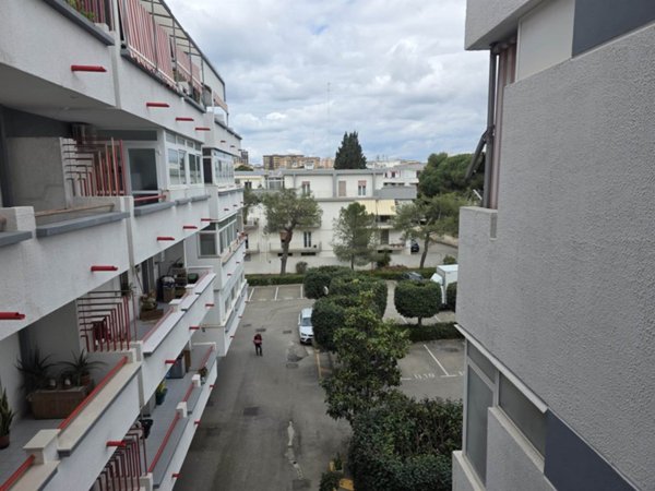 appartamento in vendita a Taranto in zona Solito-Corvisea