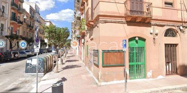 negozio in vendita a Taranto in zona Borgo