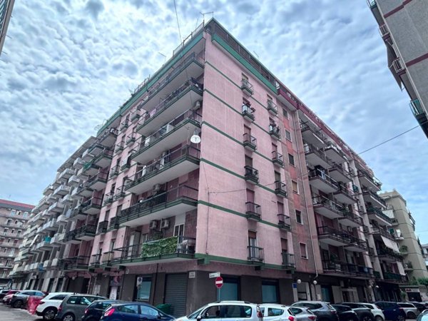 appartamento in vendita a Taranto in zona Italia-Montegranaro