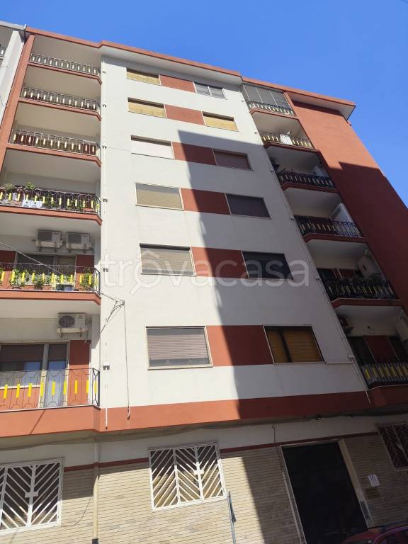 appartamento in vendita a Taranto in zona Tre Carrare-Battisti