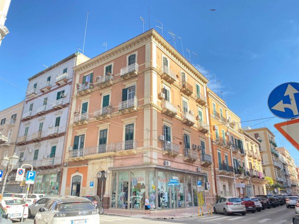 appartamento in vendita a Taranto in zona Borgo
