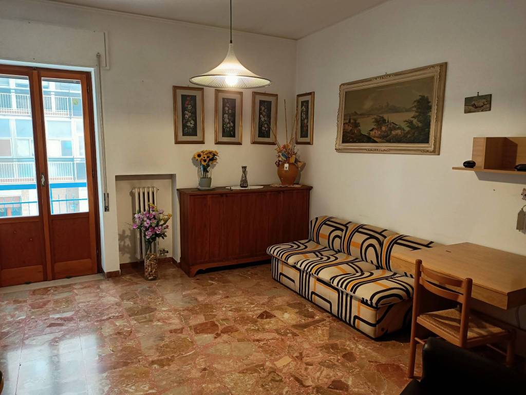 appartamento in vendita a Taranto in zona Italia-Montegranaro