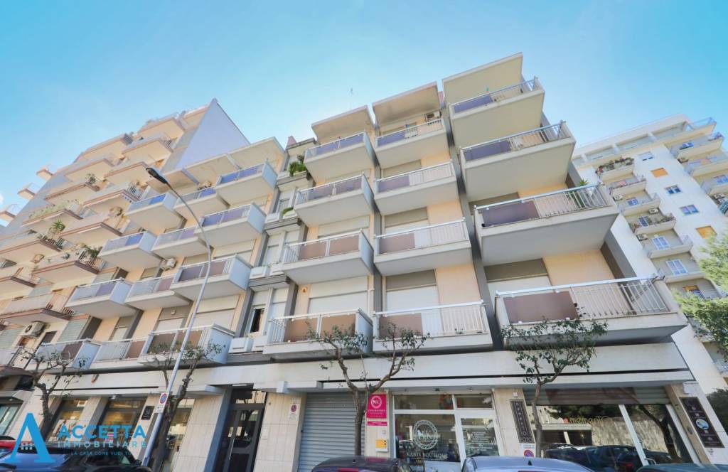 appartamento in vendita a Taranto in zona Italia-Montegranaro