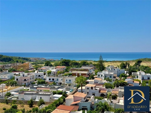 appartamento in vendita a Taranto in zona Lama