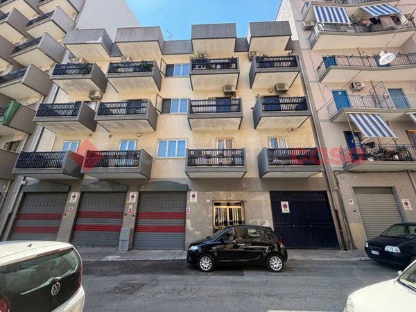 appartamento in vendita a Taranto in zona Tre Carrare-Battisti