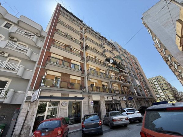 appartamento in vendita a Taranto in zona Italia-Montegranaro