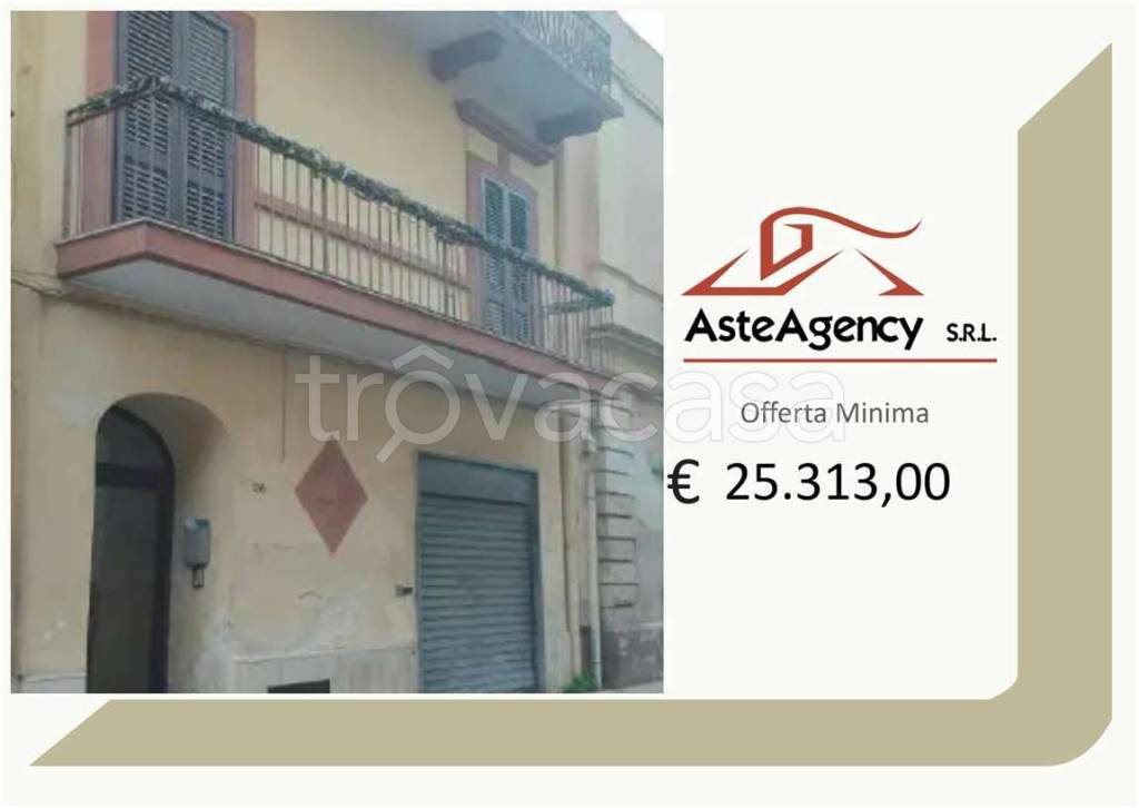 appartamento in vendita a Taranto in zona Tre Carrare-Battisti