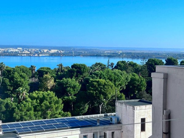 appartamento in vendita a Taranto in zona Borgo