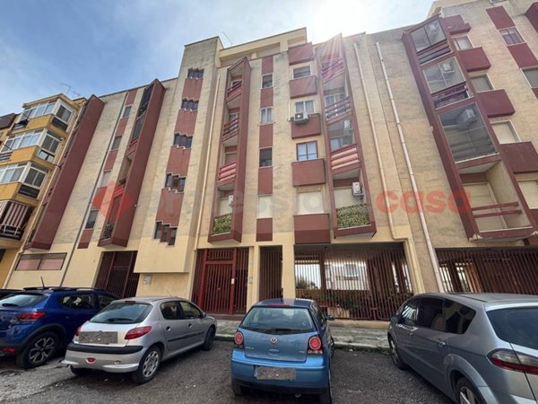appartamento in vendita a Taranto in zona Tre Carrare-Battisti