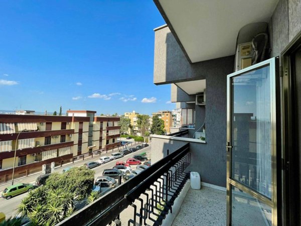 appartamento in vendita a Taranto in zona Tre Carrare-Battisti