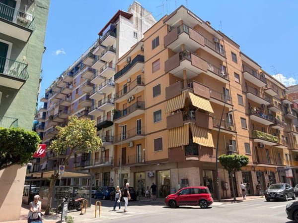 appartamento in vendita a Taranto in zona Italia-Montegranaro