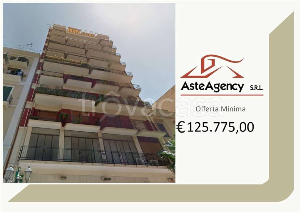 appartamento in vendita a Taranto in zona Borgo Antico