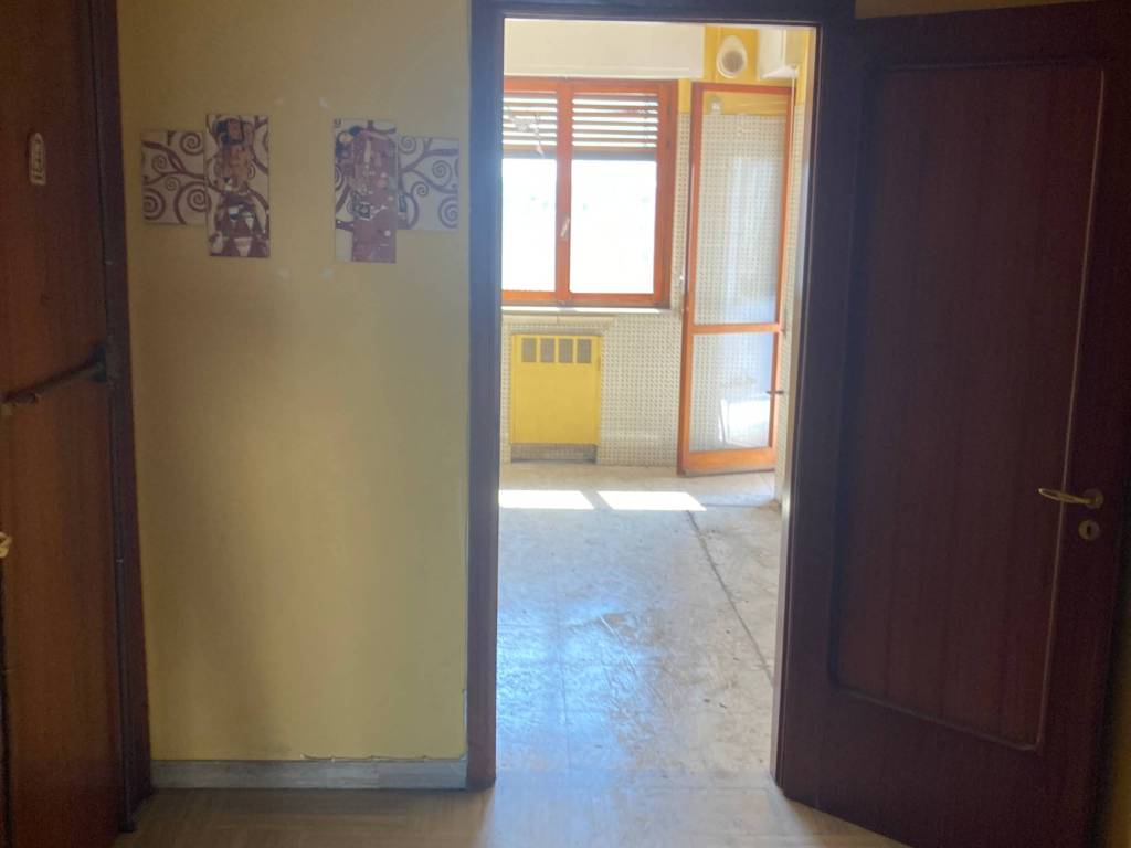 appartamento in vendita a Taranto in zona Italia-Montegranaro
