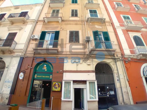 negozio in vendita a Taranto in zona Borgo