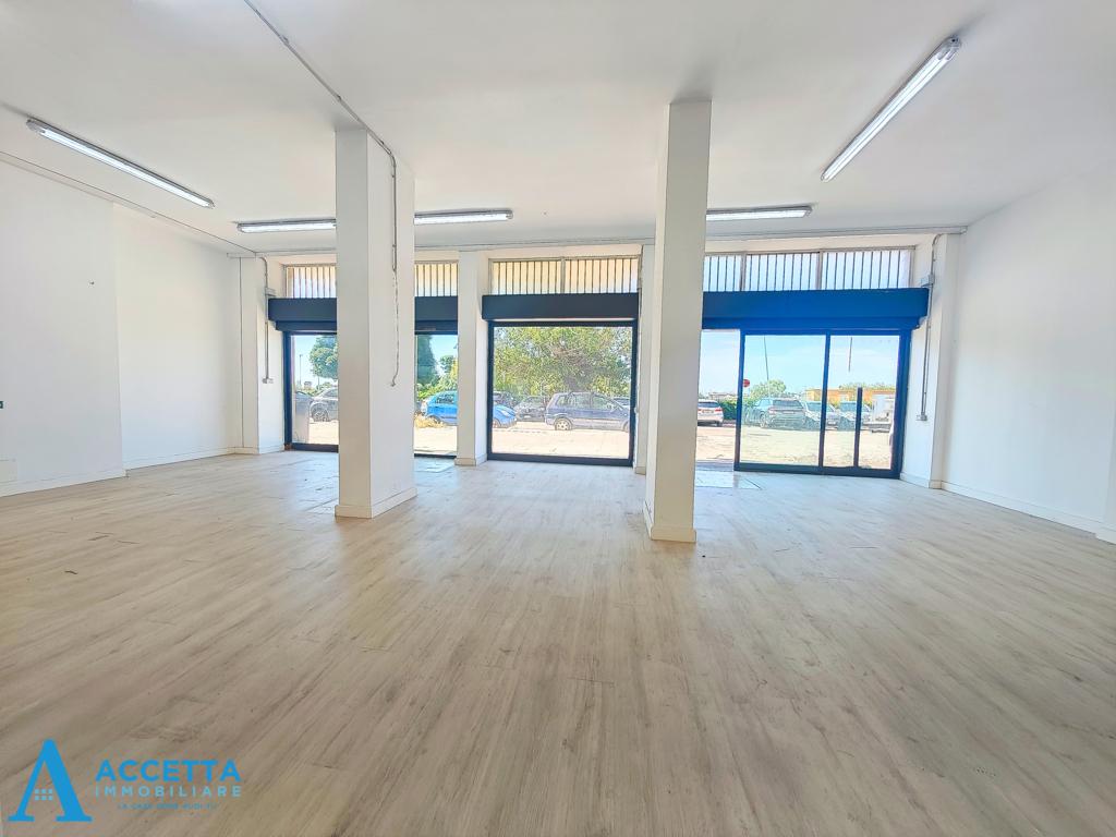 appartamento in vendita a Taranto in zona Lama