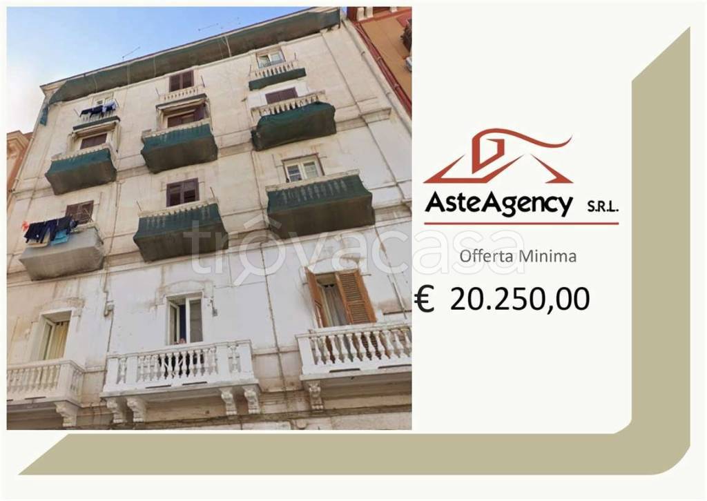 appartamento in vendita a Taranto in zona Borgo