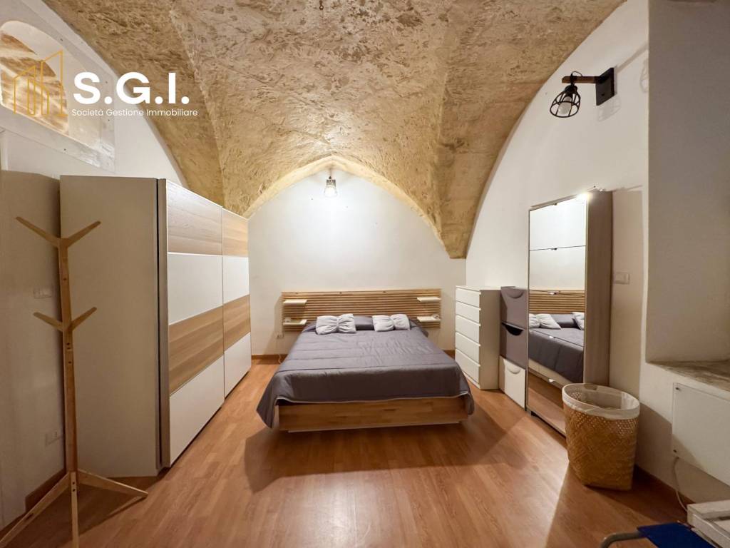 appartamento in vendita a Taranto in zona Borgo Antico