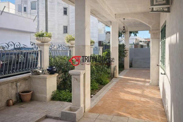 quadrivano in vendita a Taranto in zona Talsano