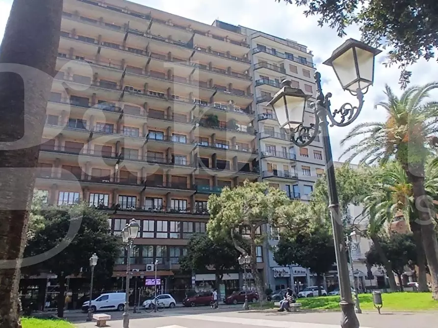 ufficio in vendita a Taranto in zona Borgo