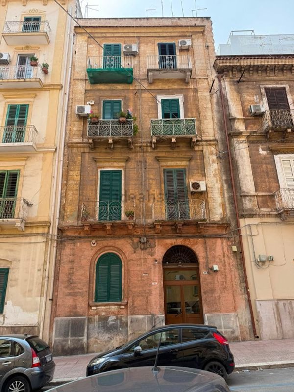 appartamento in vendita a Taranto in zona Borgo