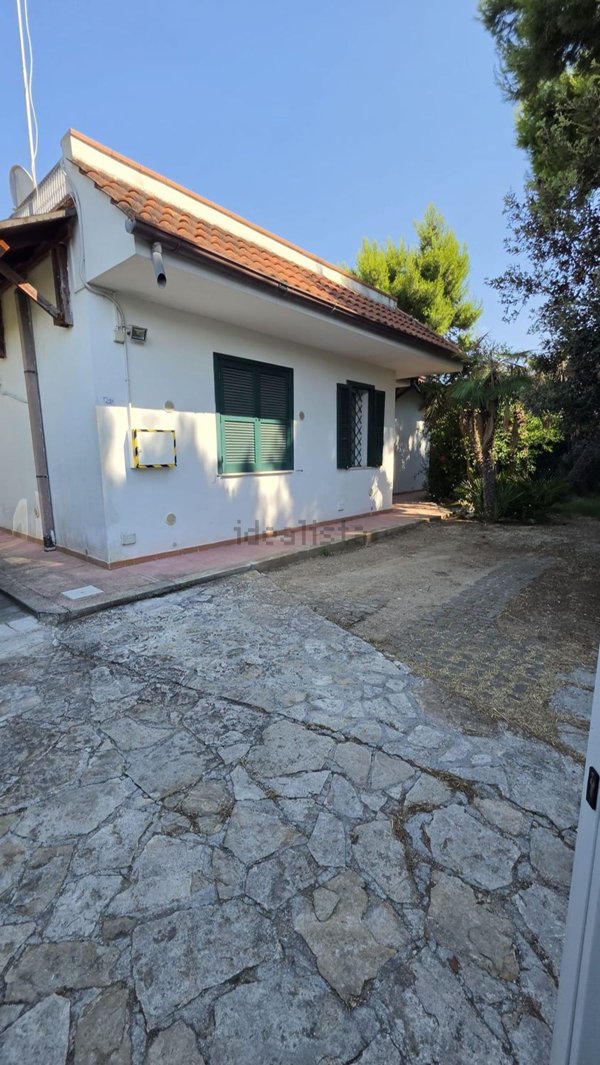 casa indipendente in vendita a Taranto in zona San Vito