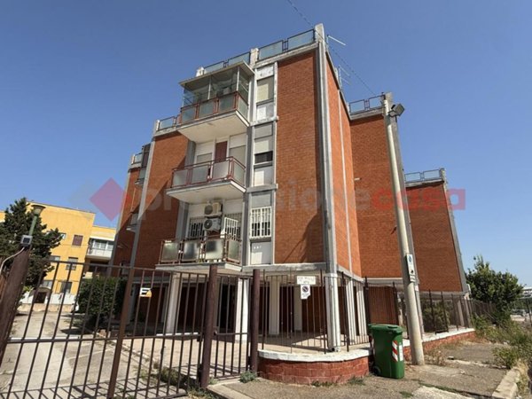 appartamento in vendita a Taranto in zona Tre Carrare-Battisti