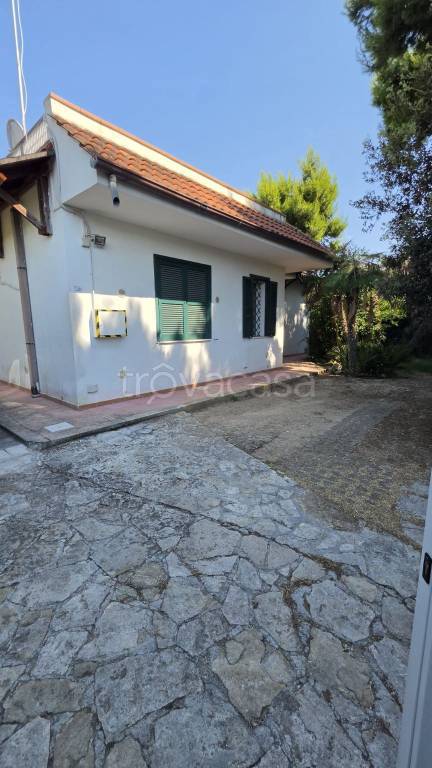 casa indipendente in vendita a Taranto in zona San Vito