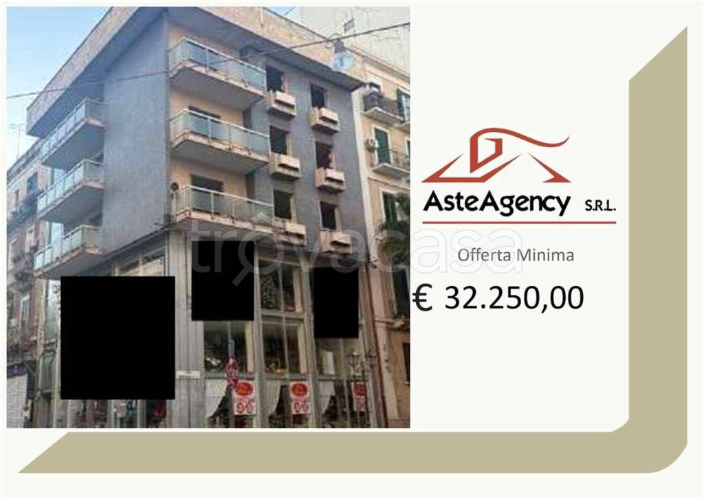 appartamento in vendita a Taranto in zona Borgo