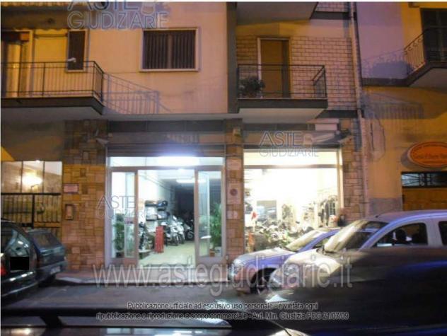 negozio in vendita a Taranto