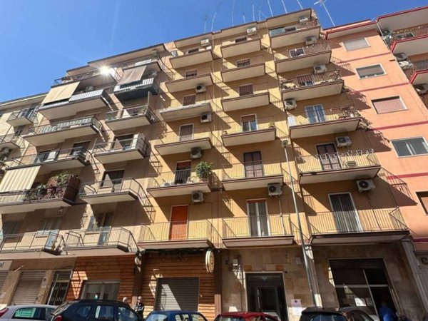 appartamento in vendita a Taranto in zona Italia-Montegranaro